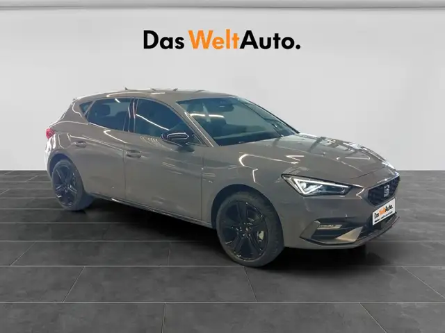 SEAT Leon ST 1.5 e-Hybrid S&S FR XM DSG-6 204