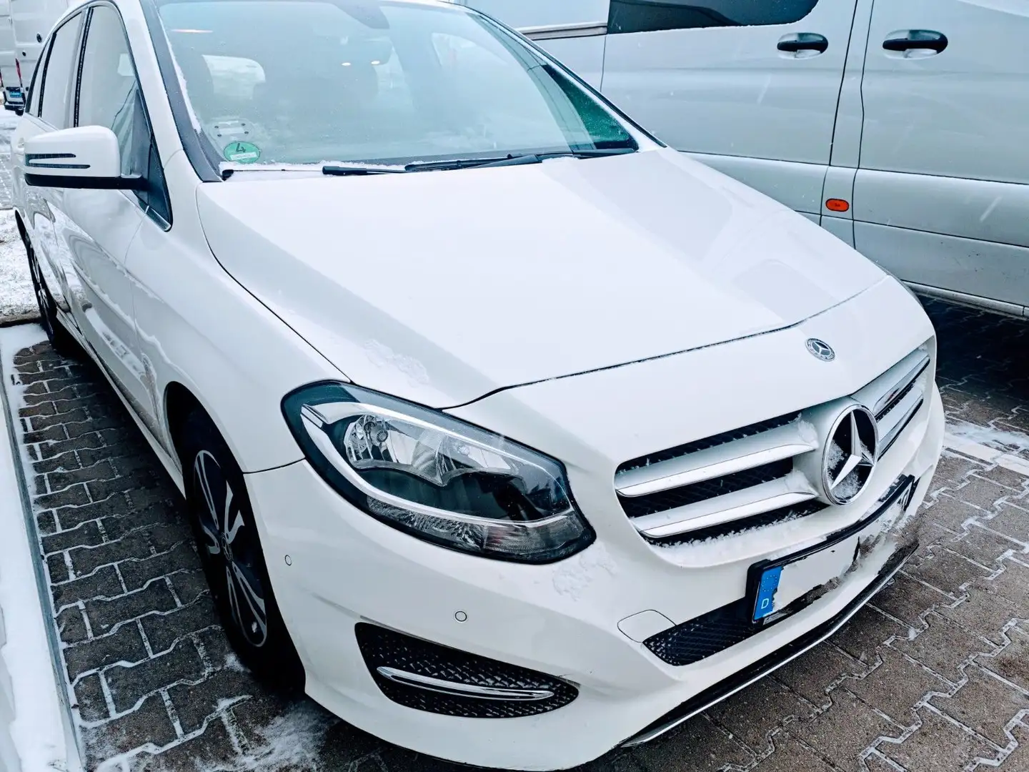 Mercedes-Benz B 200 CDI / d Weiß - 2