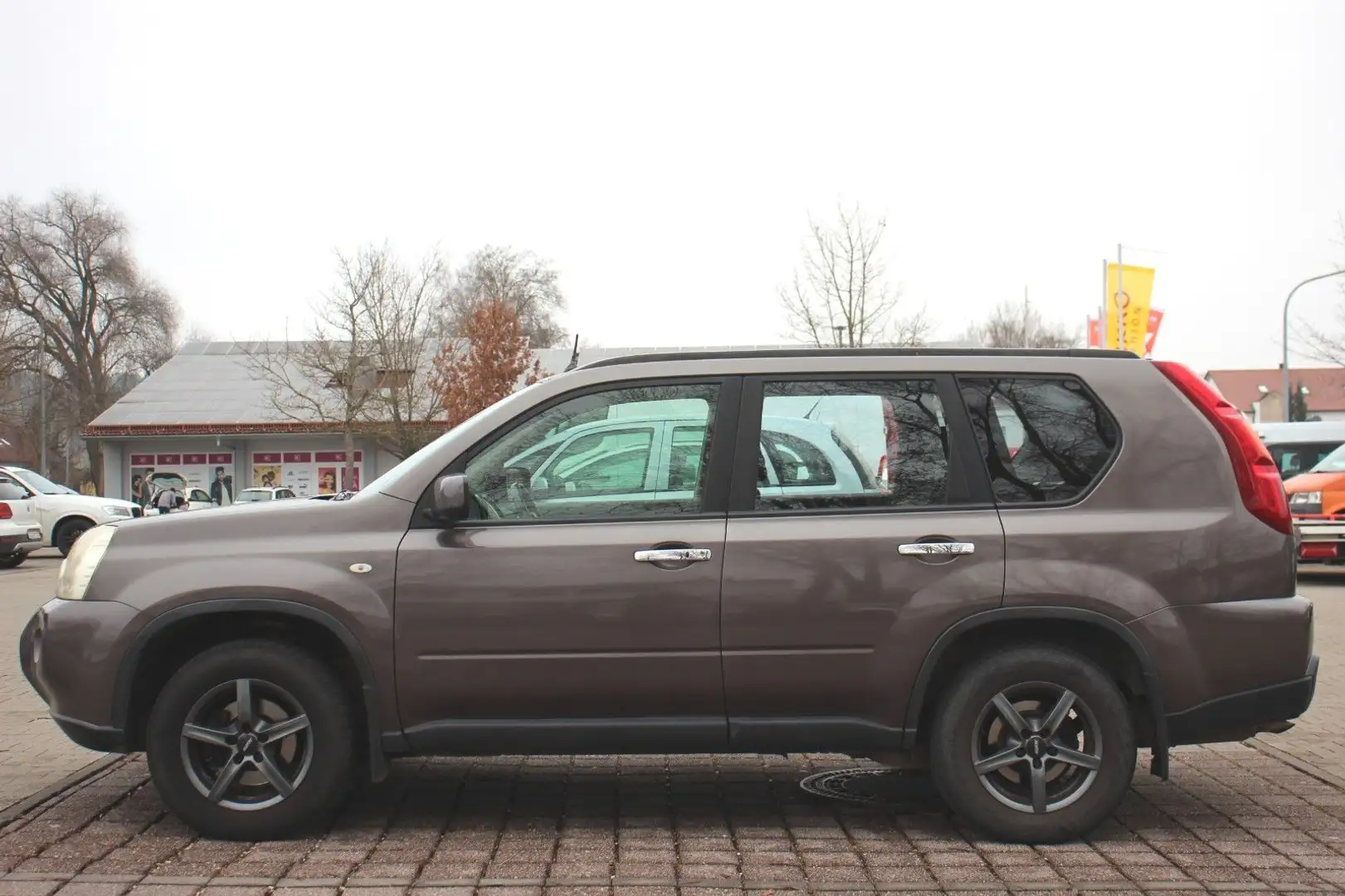 Nissan X-Trail 2.5i 4x4 # Navi # Kamera # Alu # AHK Grau - 2
