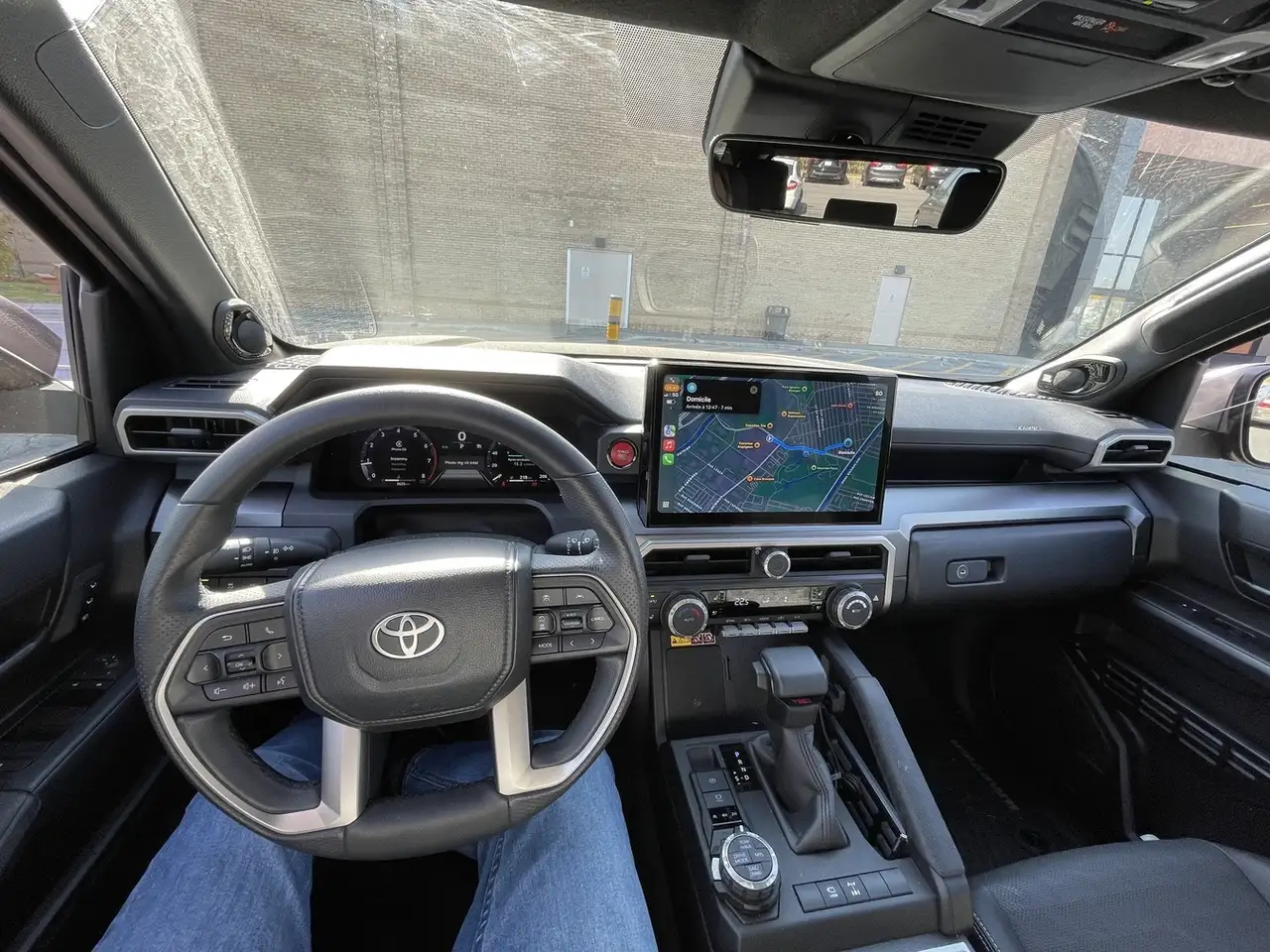 Toyota 4-Runner снимка Toyota 4-Runner