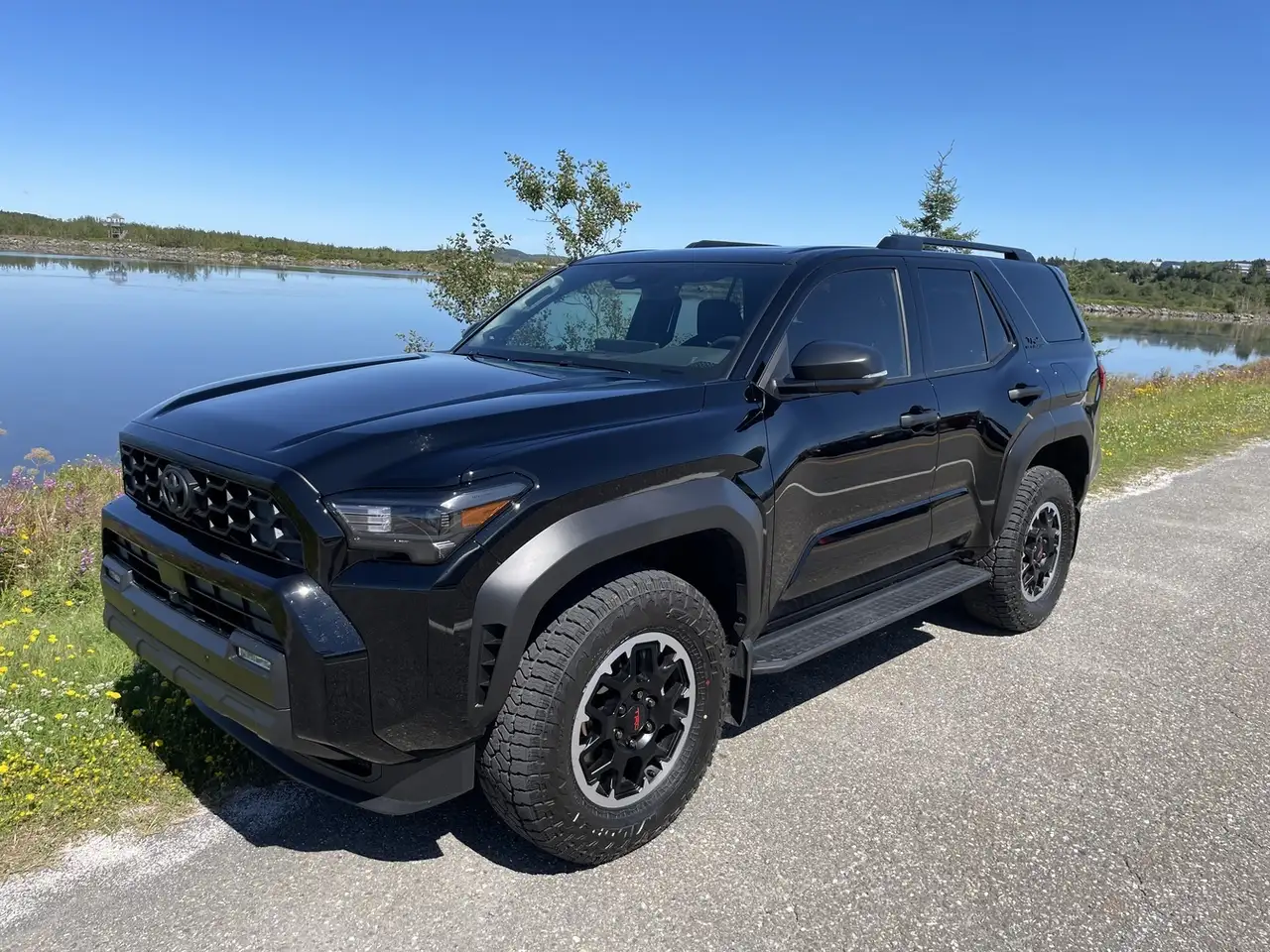 Toyota 4-Runner снимка Toyota 4-Runner