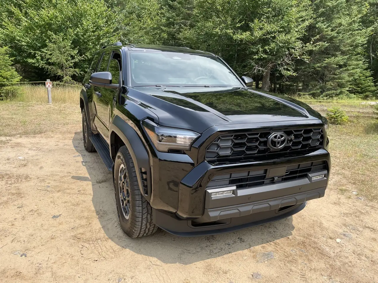 Toyota 4-Runner снимка Toyota 4-Runner