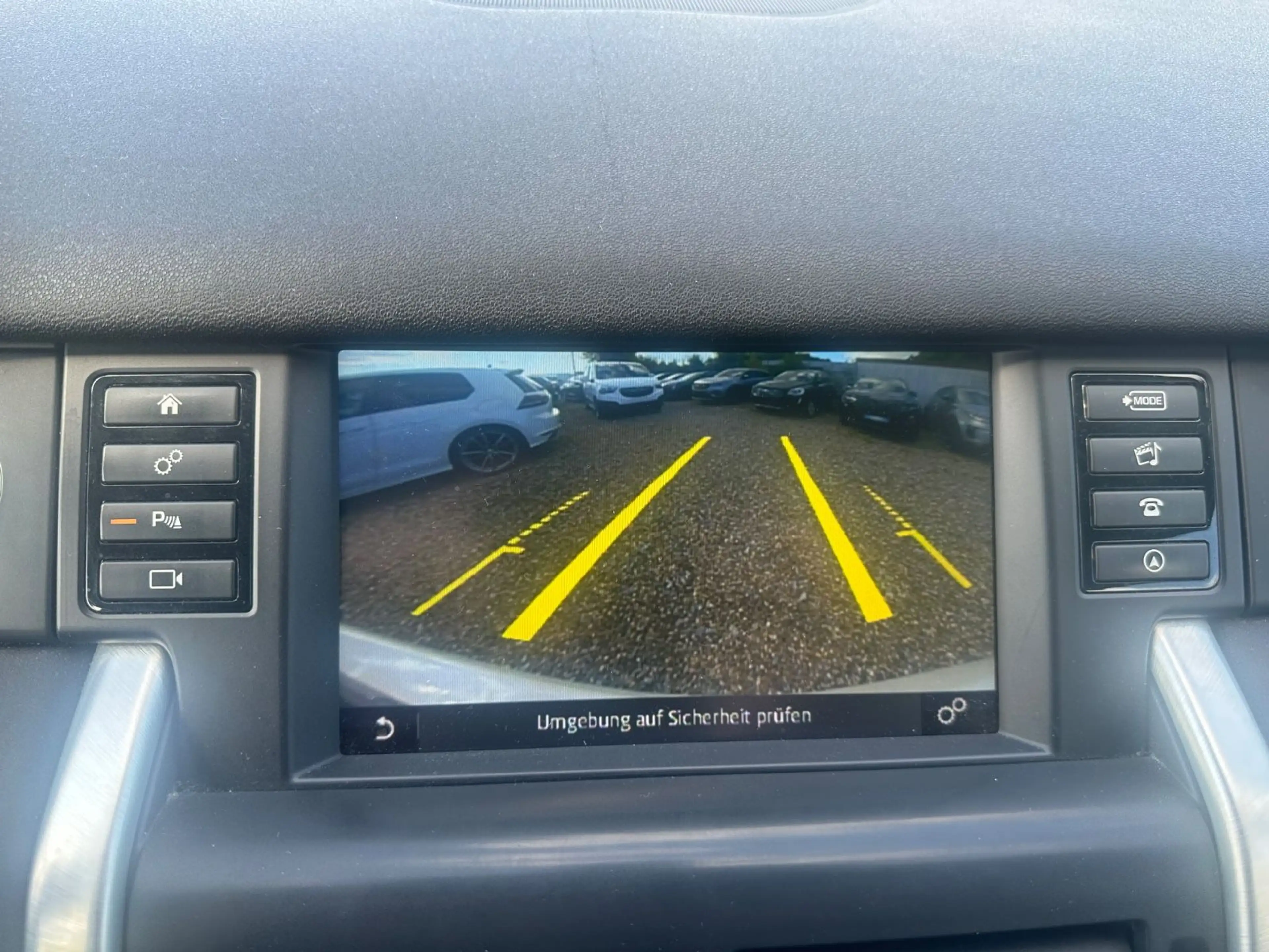 Land Rover Discovery Sport SE AWD Navi Xenon Teilleder — photo 14