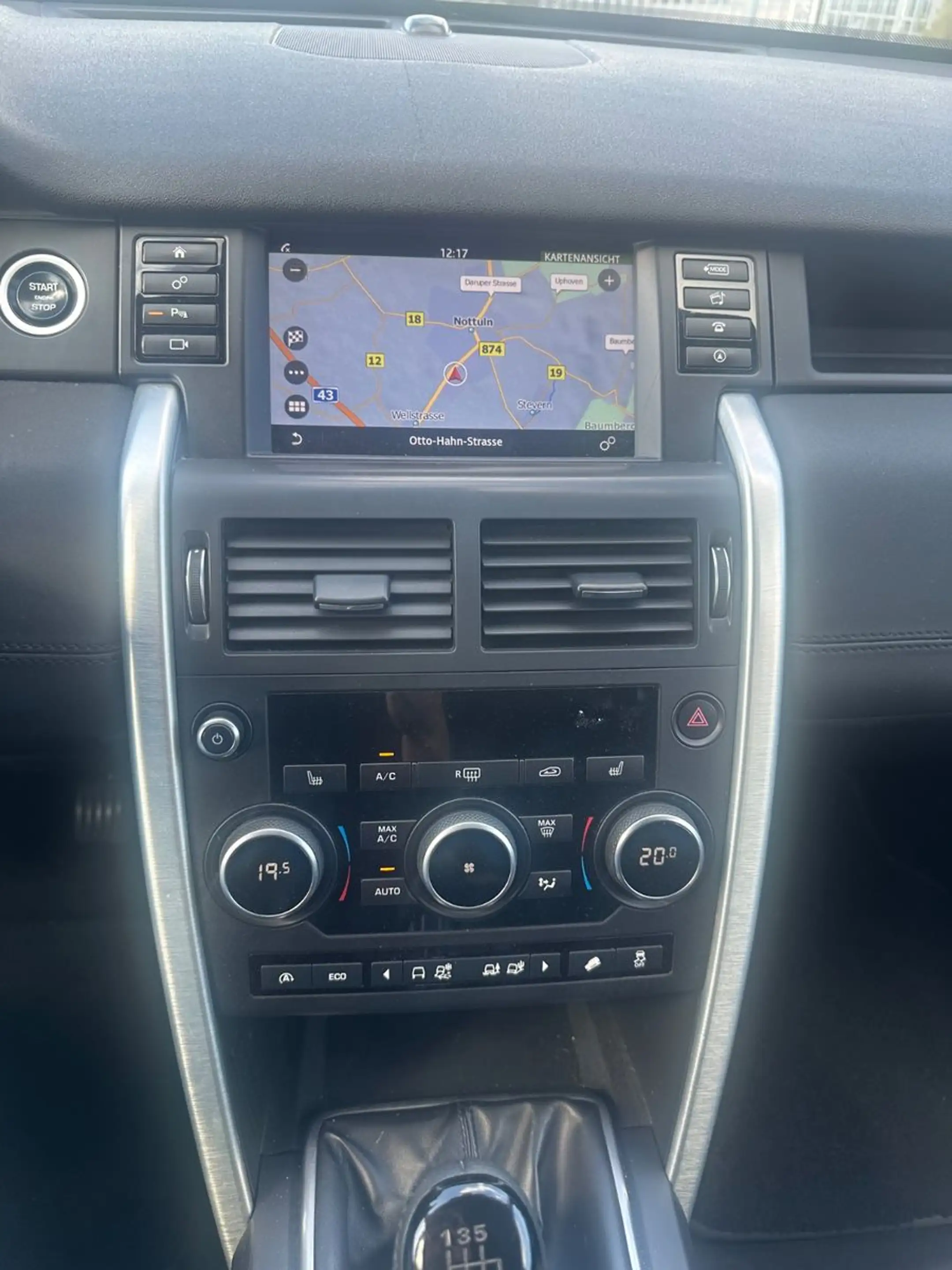 Land Rover Discovery Sport SE AWD Navi Xenon Teilleder — photo 12