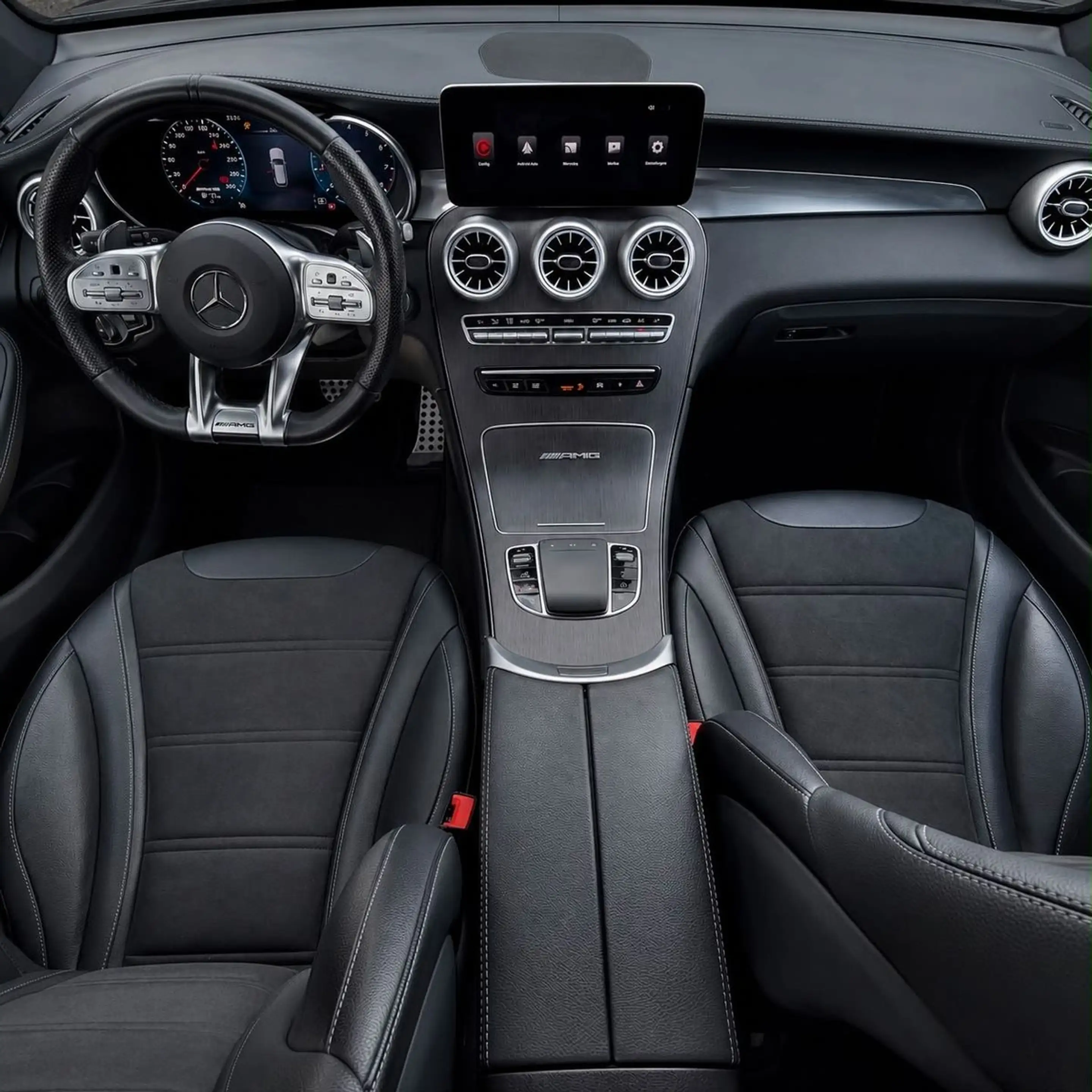 Mercedes-Benz GLC 63 AMG 4Matic Digital/Ambiente/Burmester — photo 6