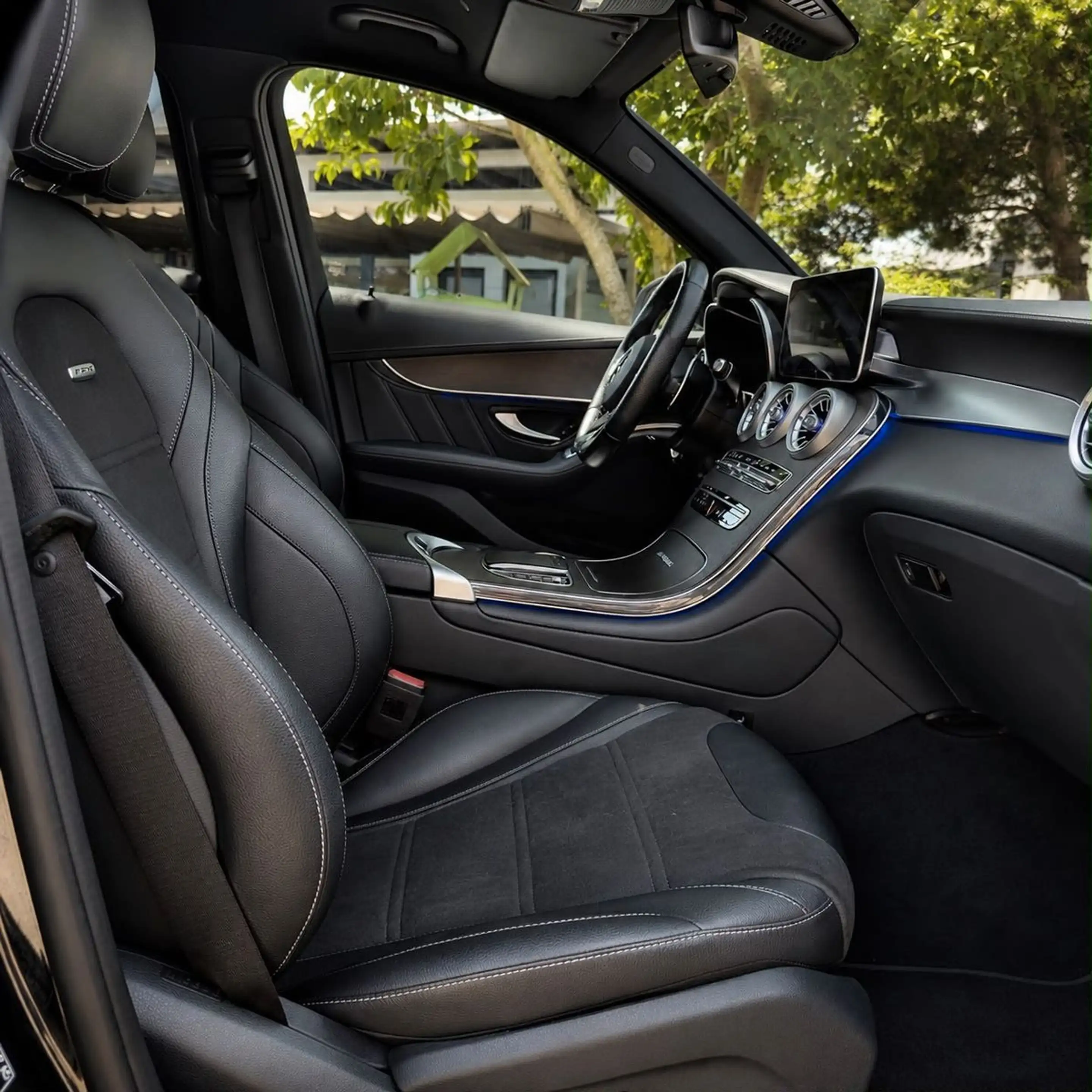 Mercedes-Benz GLC 63 AMG 4Matic Digital/Ambiente/Burmester — photo 12