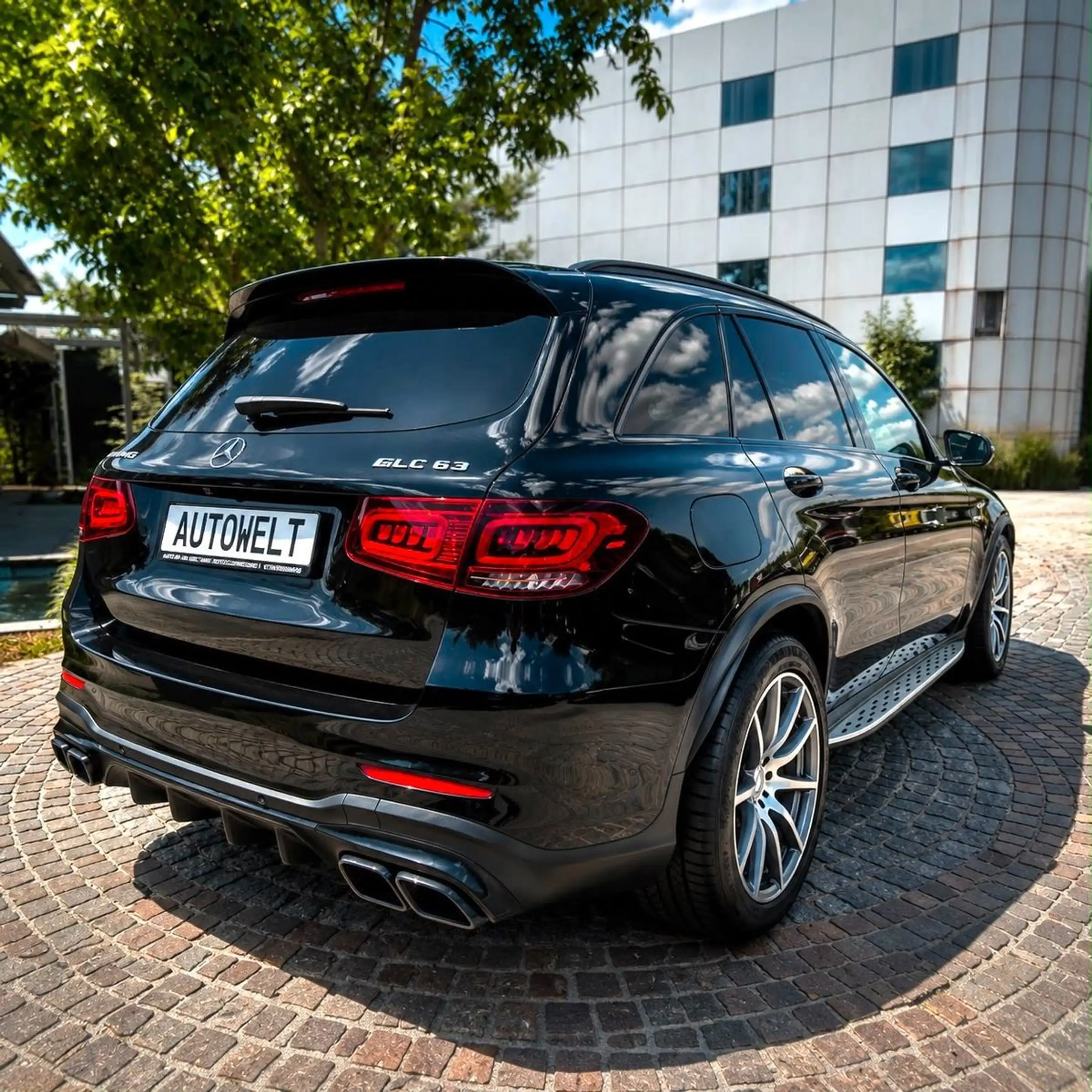 Mercedes-Benz GLC 63 AMG 4Matic Digital/Ambiente/Burmester — photo 4
