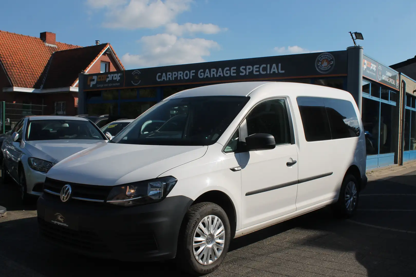 Volkswagen Caddy Maxi 2.0 TDi SCR Conceptline Wit - 1
