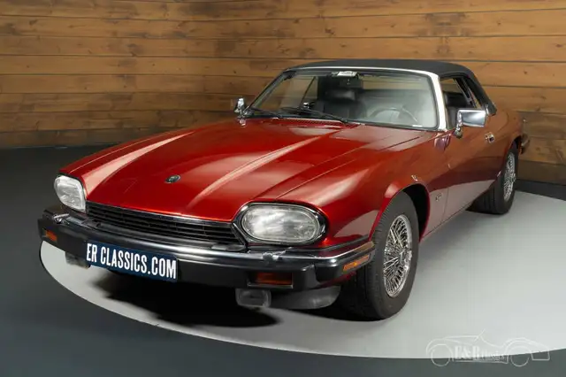 Jaguar XJS view 12