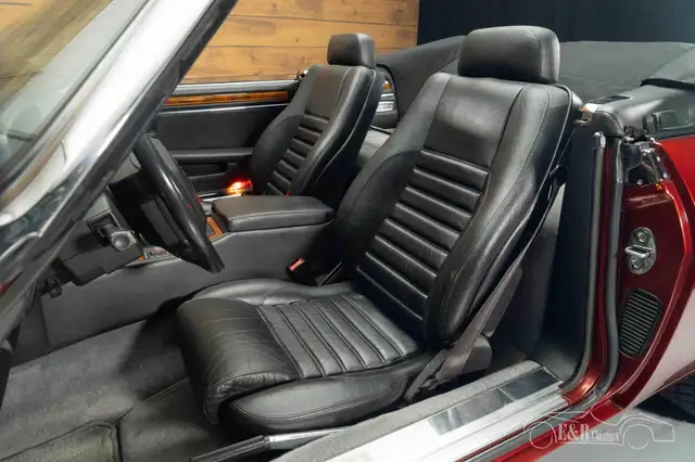 Jaguar XJS view 9