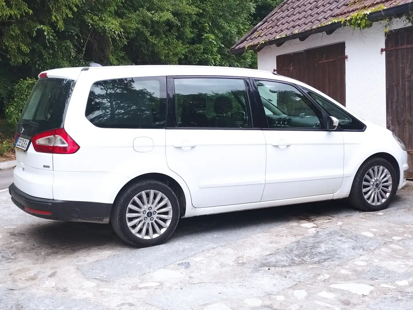 Ford Galaxy Galaxy 1.6 EcoBoost Start/Stop Titanium Biały - 1