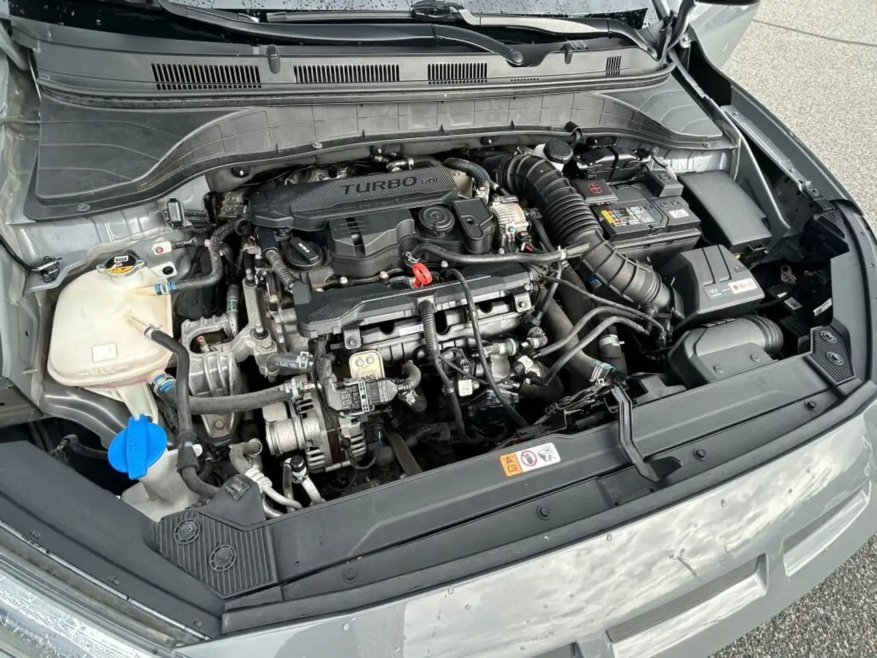 Hyundai KONA снимка Hyundai KONA