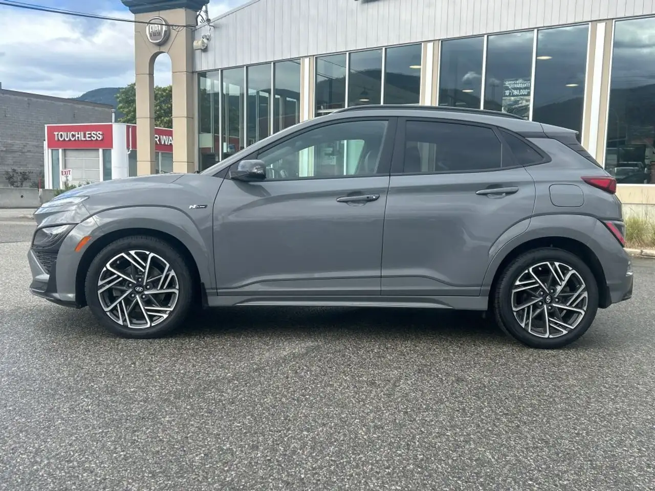 Hyundai KONA снимка Hyundai KONA