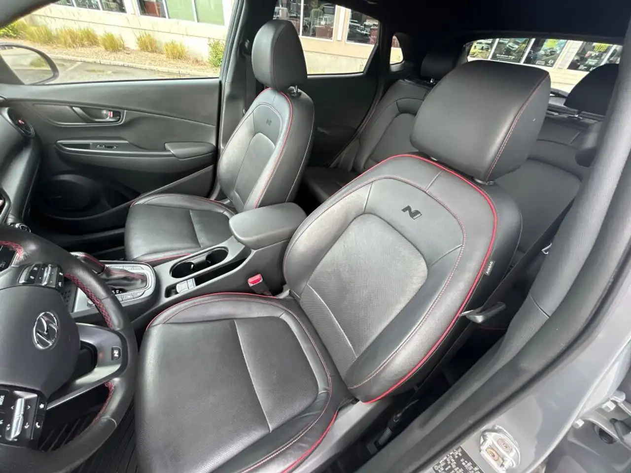 Hyundai KONA снимка Hyundai KONA