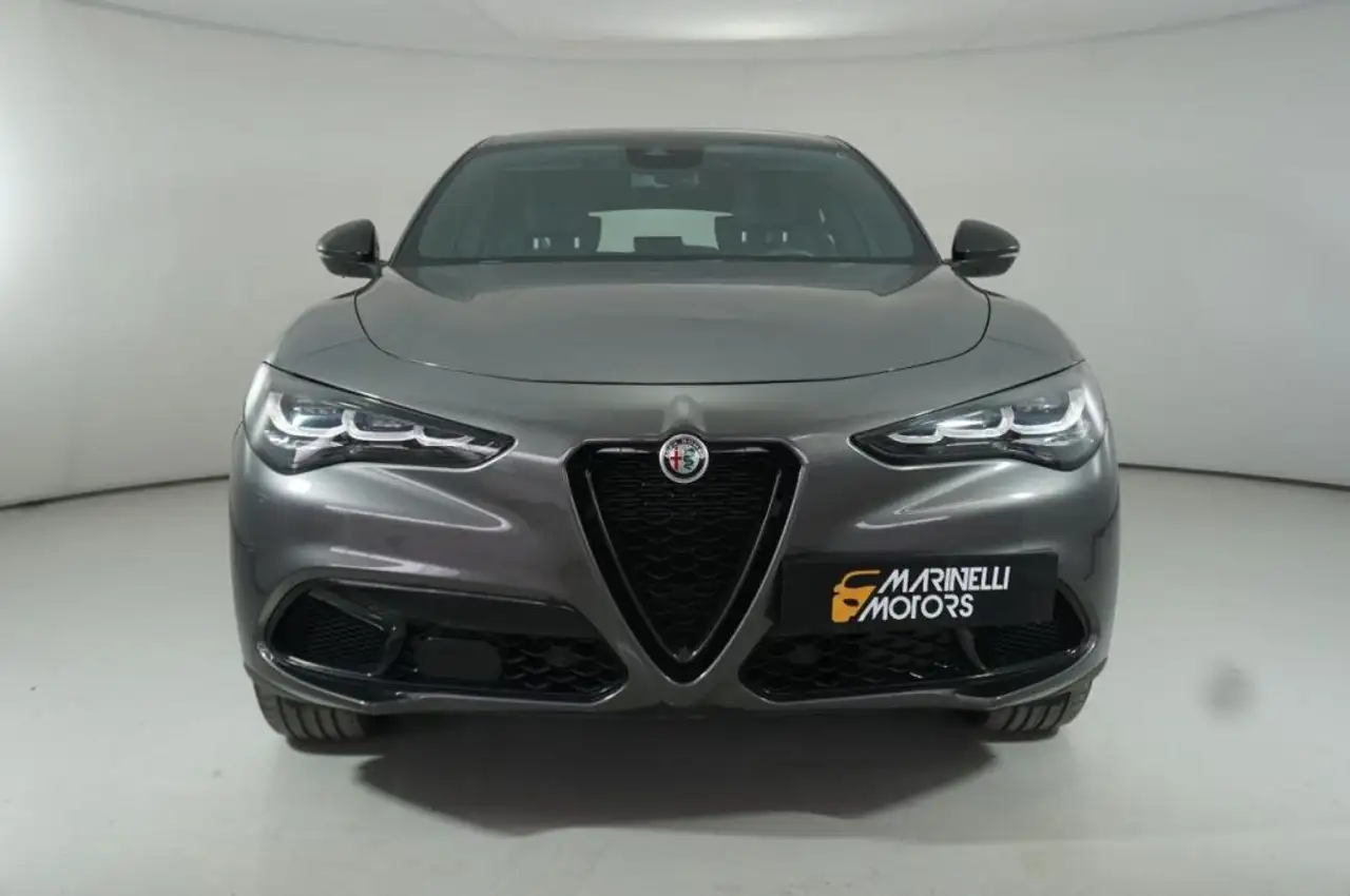 Alfa Romeo Stelvio 2024