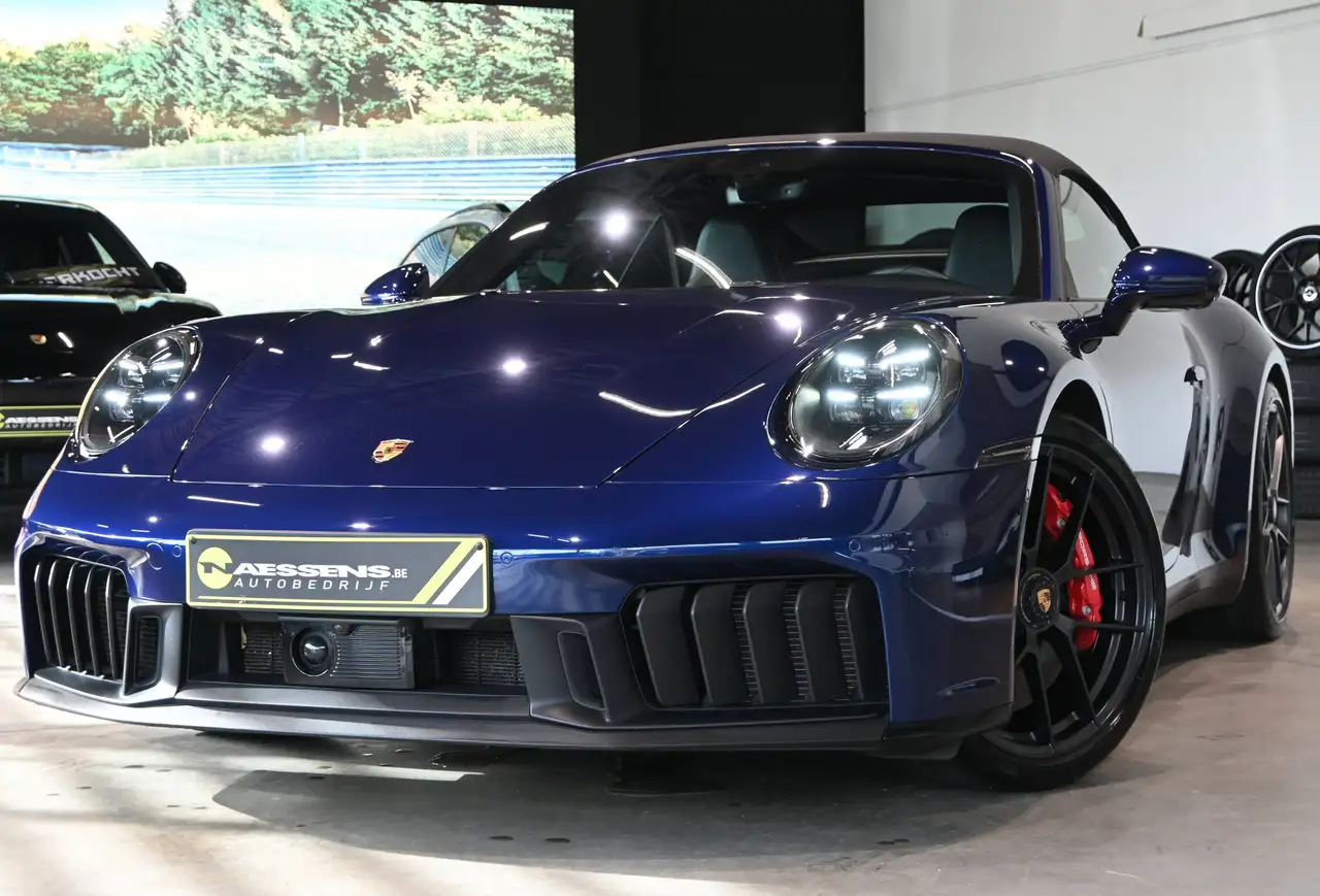 Porsche 992