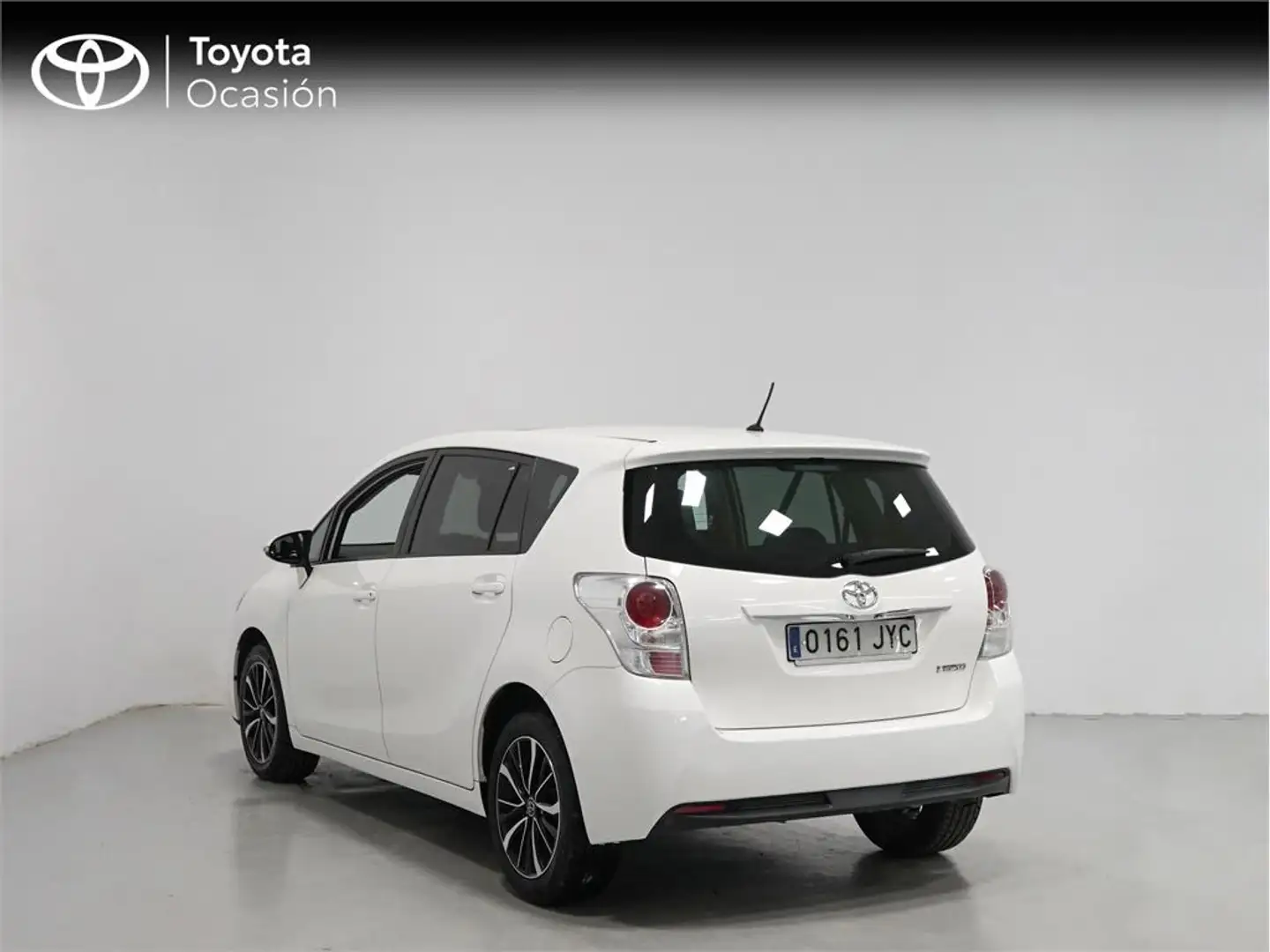 Toyota Verso 5 plazas Advance 130 Automático (M-DRV) Blanco - 2