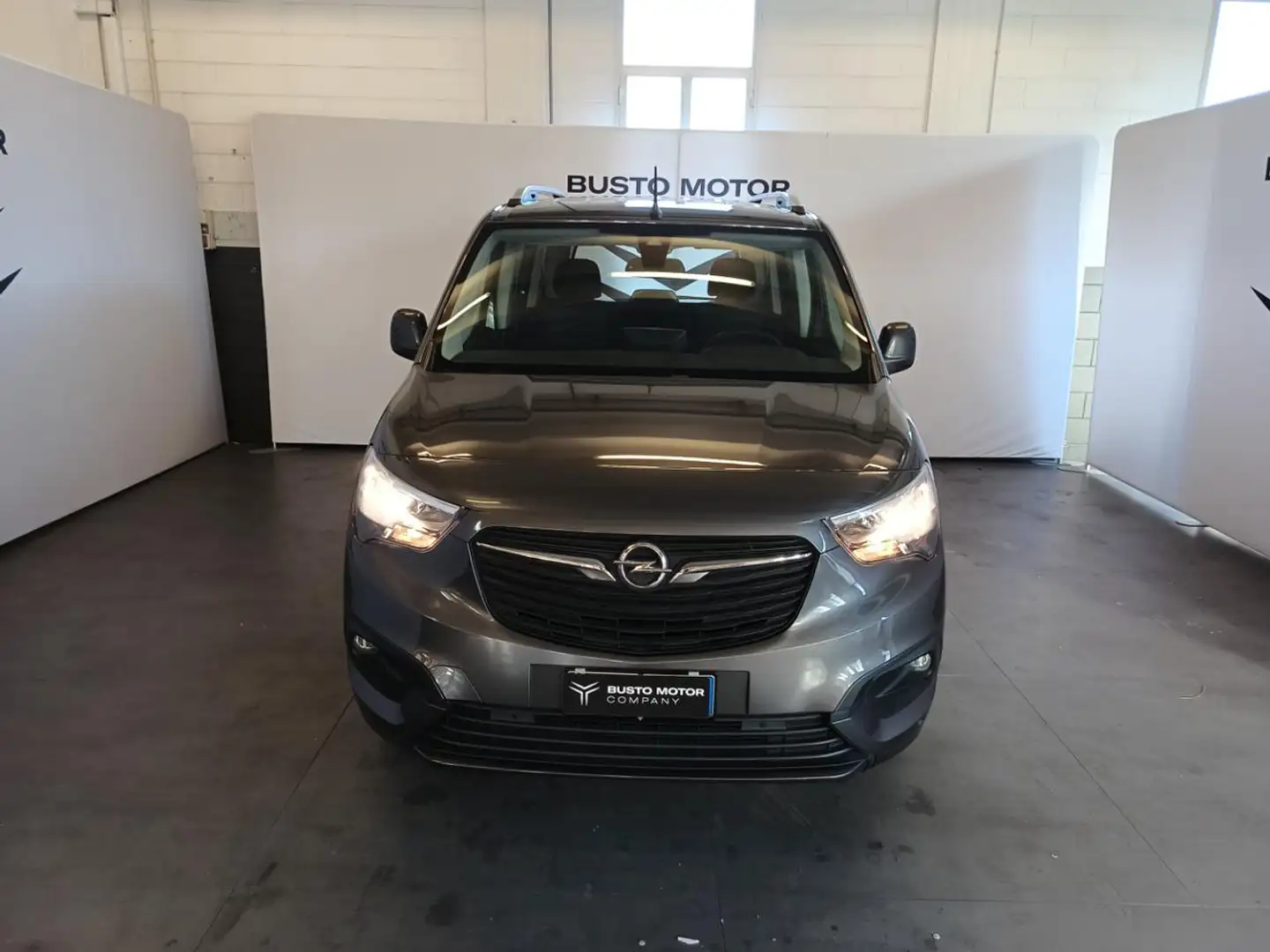 Opel Combo Life 1.2 110 CV S&S MT6 Advance Gris - 2