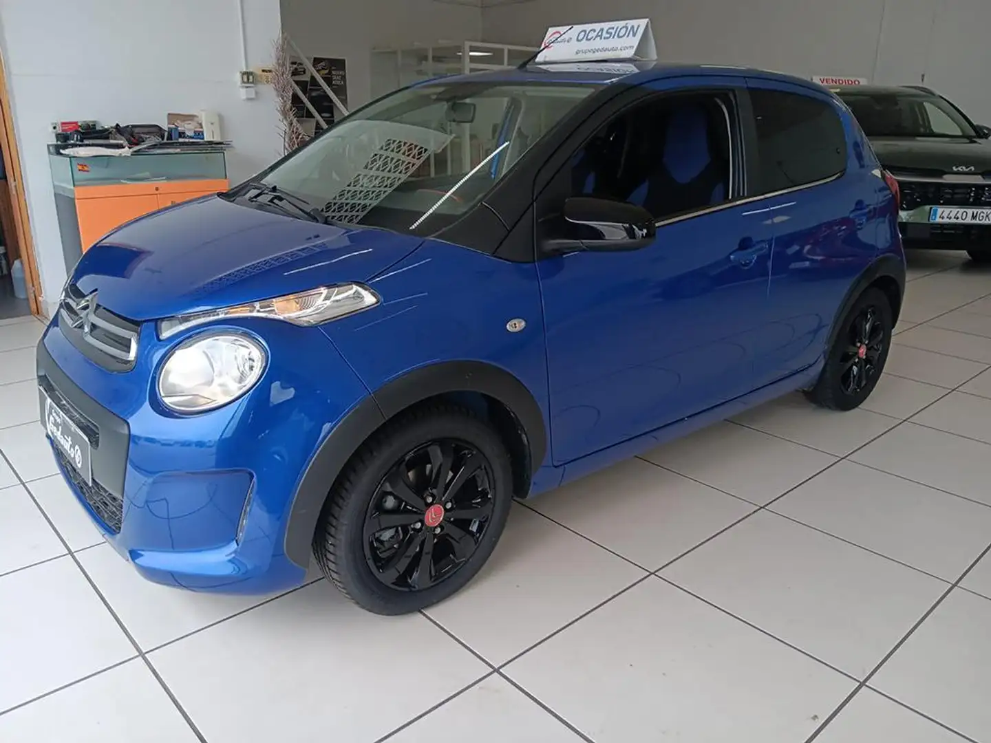 Citroen C1 1.0 VTi Urban Ride 72 Azul - 1