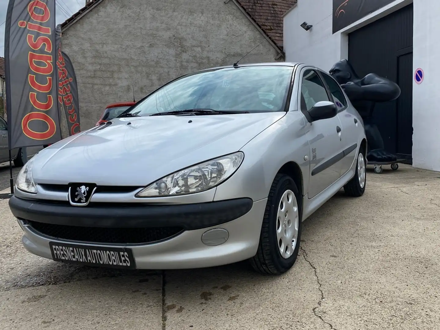 Peugeot 206 1.4 HDI 70 XT DISTRI OK A SAISIR Grijs - 1
