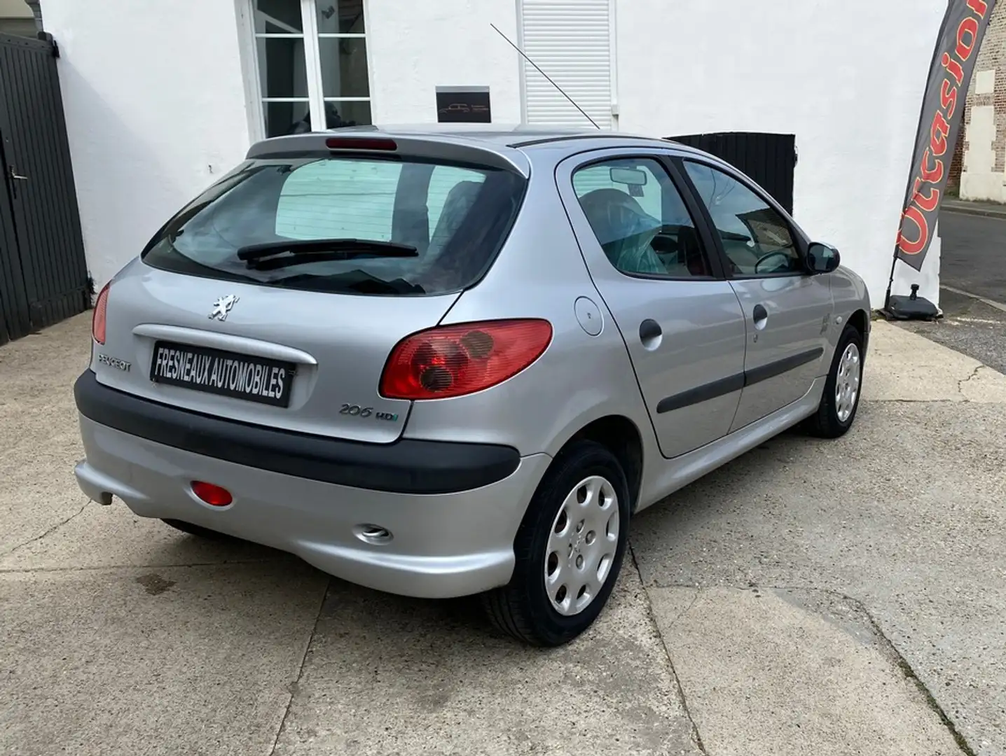 Peugeot 206 1.4 HDI 70 XT DISTRI OK A SAISIR Grijs - 2