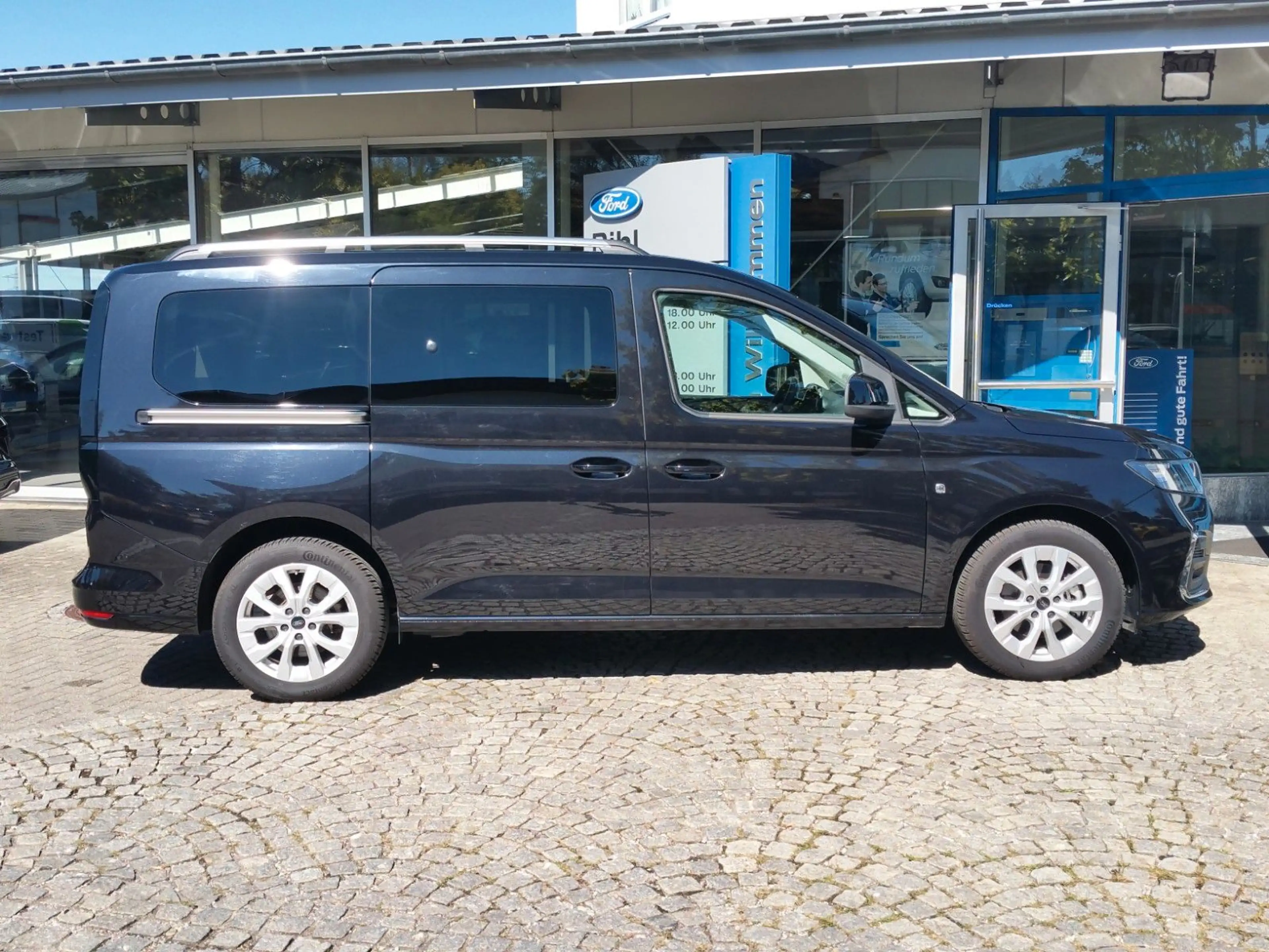 Ford Grand Tourneo Connect Titanium Navi Kamera 7-Sit — photo 15