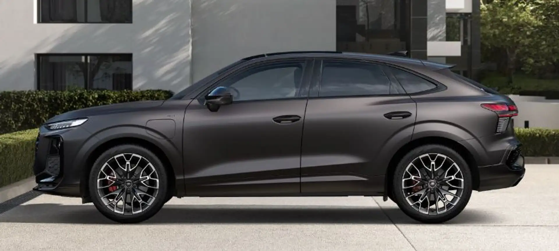 Audi Q3 Sportback e-hybrid 272pk S tronic S edition Bruin - 2