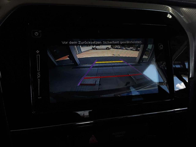 Suzuki Vitara 1.6 Comfort 4x4 Automatik | Xenon | Navi — photo 6