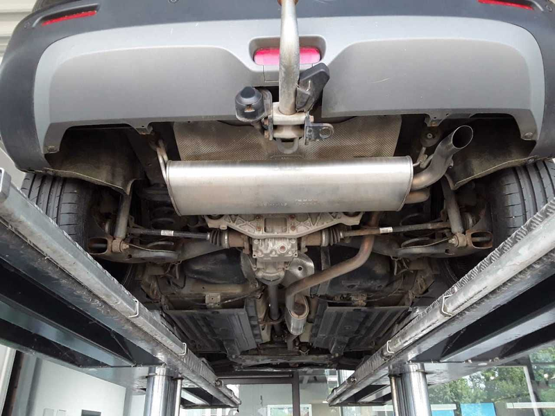 Suzuki Vitara 1.6 Comfort 4x4 Automatik | Xenon | Navi — photo 4