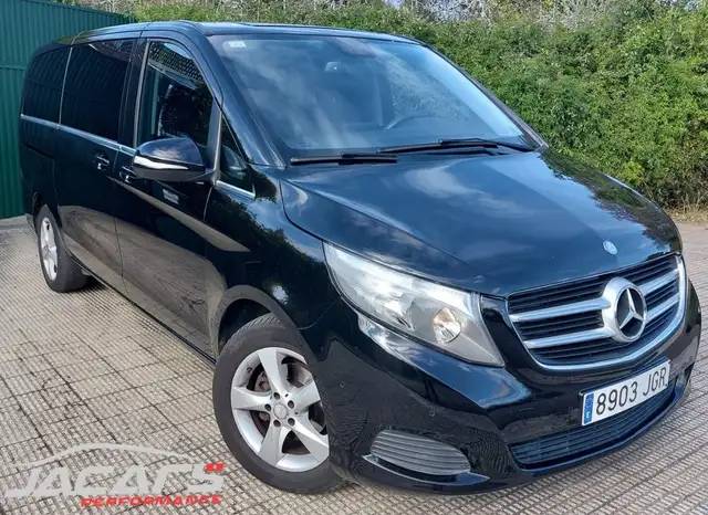 Mercedes-Benz V 220 220d Largo Avantgarde 7G Tronic