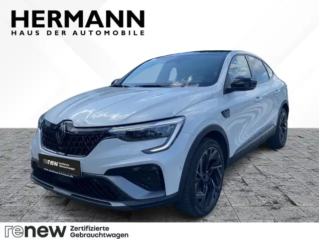 2024 Renault Arkana in White for sale