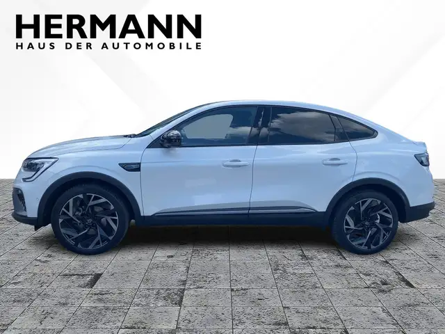 Renault Arkana view 3