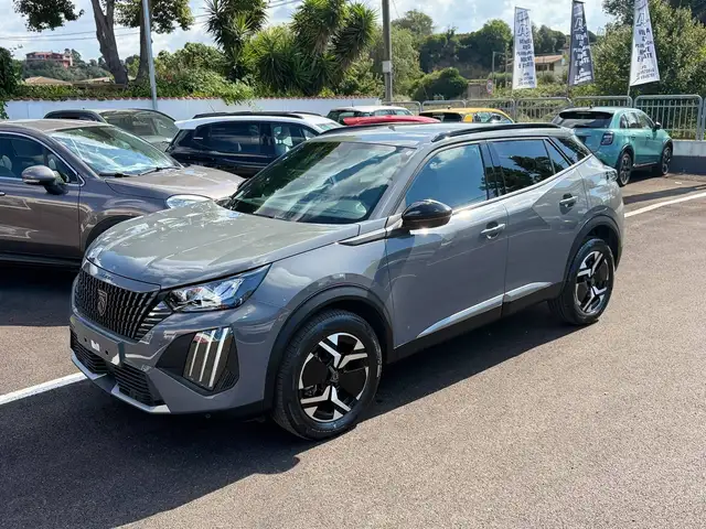 Peugeot 2008 2008 1.2 hybrid Allure 145cv e-dcs6