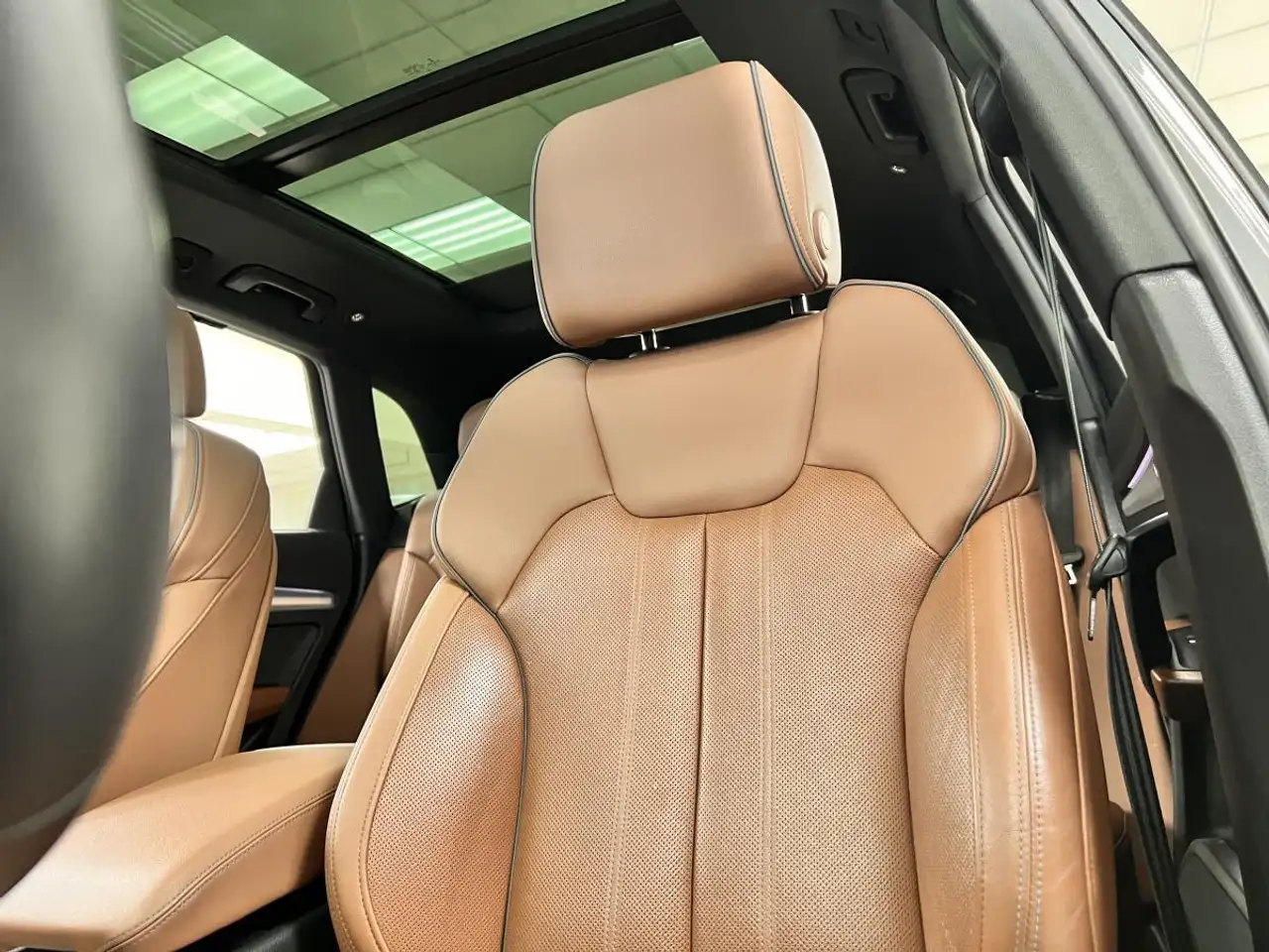 Audi Q5 снимка Audi Q5