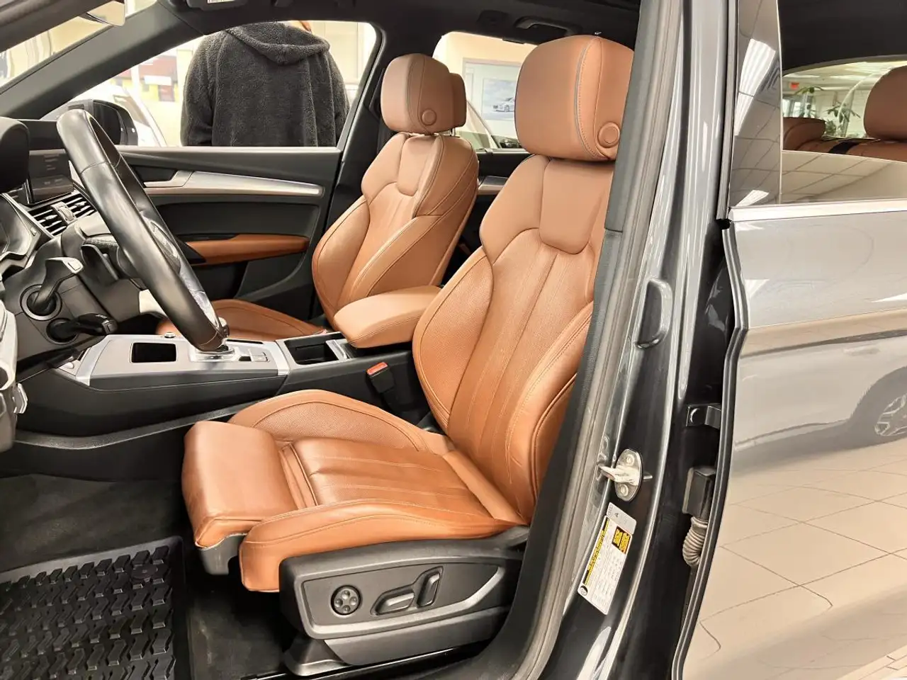 Audi Q5 снимка Audi Q5