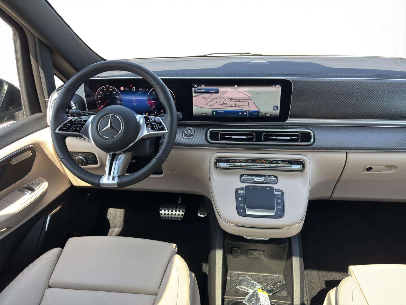Mercedes-Benz V 250