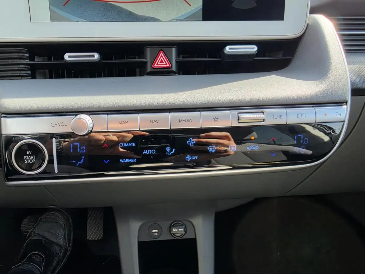 Hyundai IONIQ 5 снимка Hyundai IONIQ 5