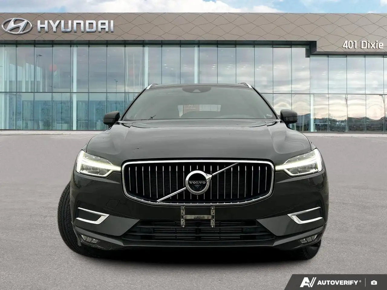 Volvo XC60 снимка Volvo XC60