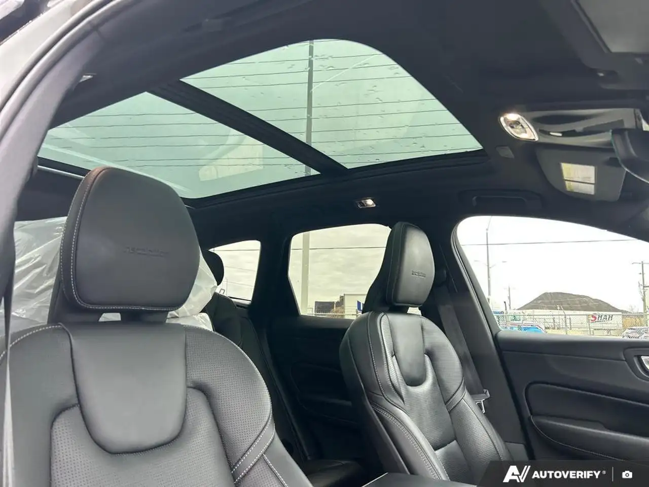 Volvo XC60 снимка Volvo XC60