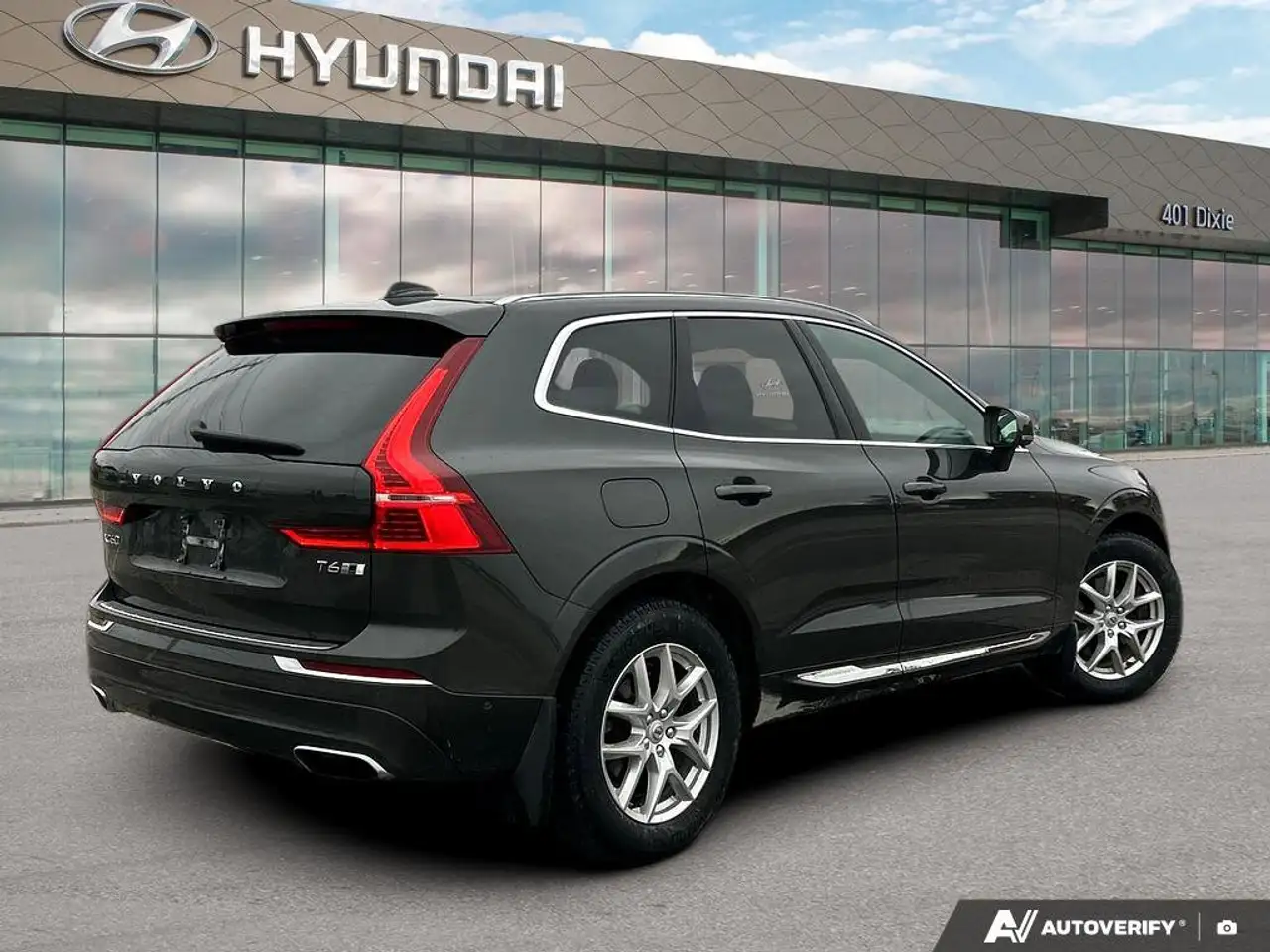 Volvo XC60 снимка Volvo XC60