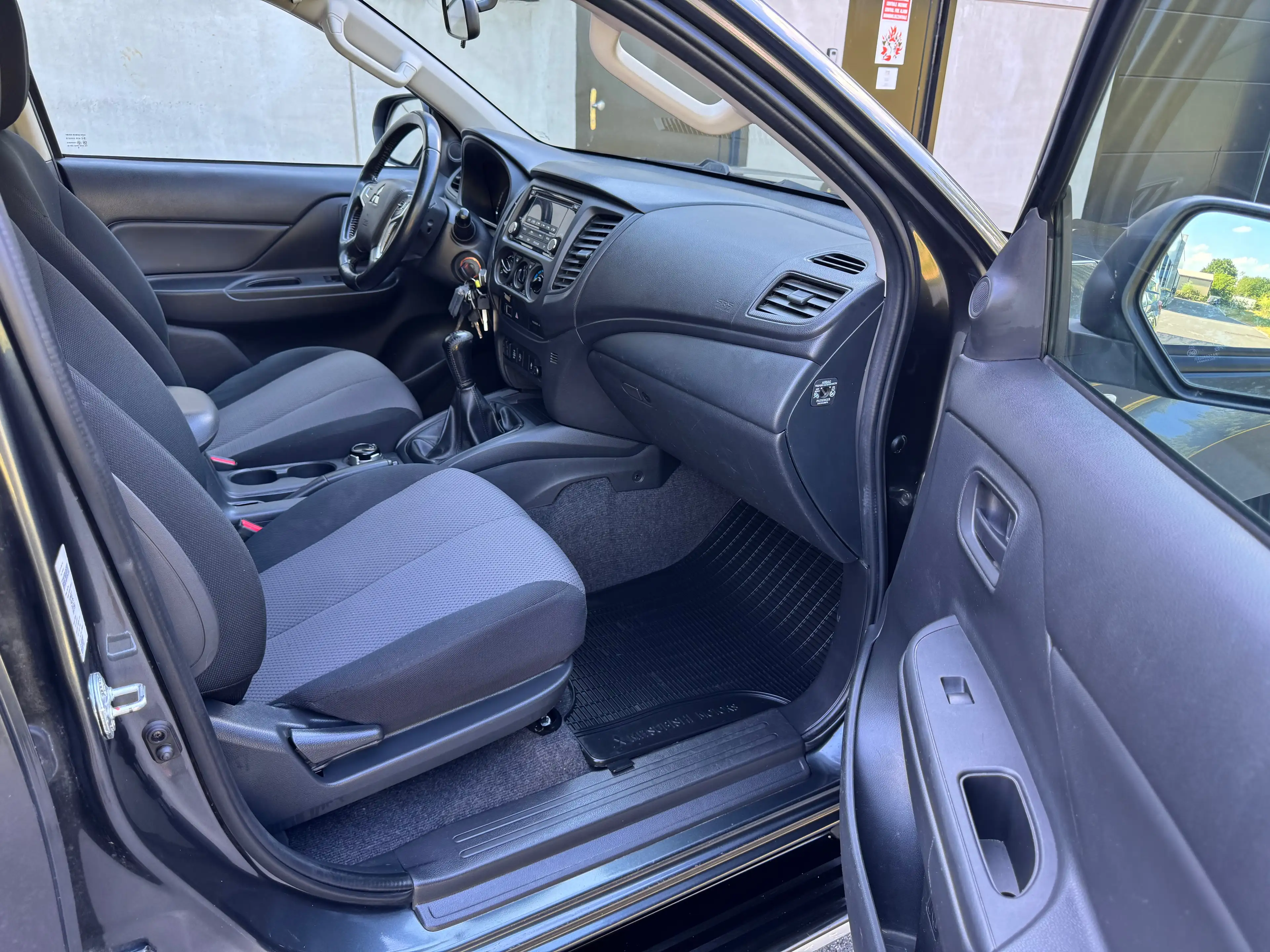 Mitsubishi L200 2.3 DI-D / Manual / 4WD / Only Export Afrik — photo 15