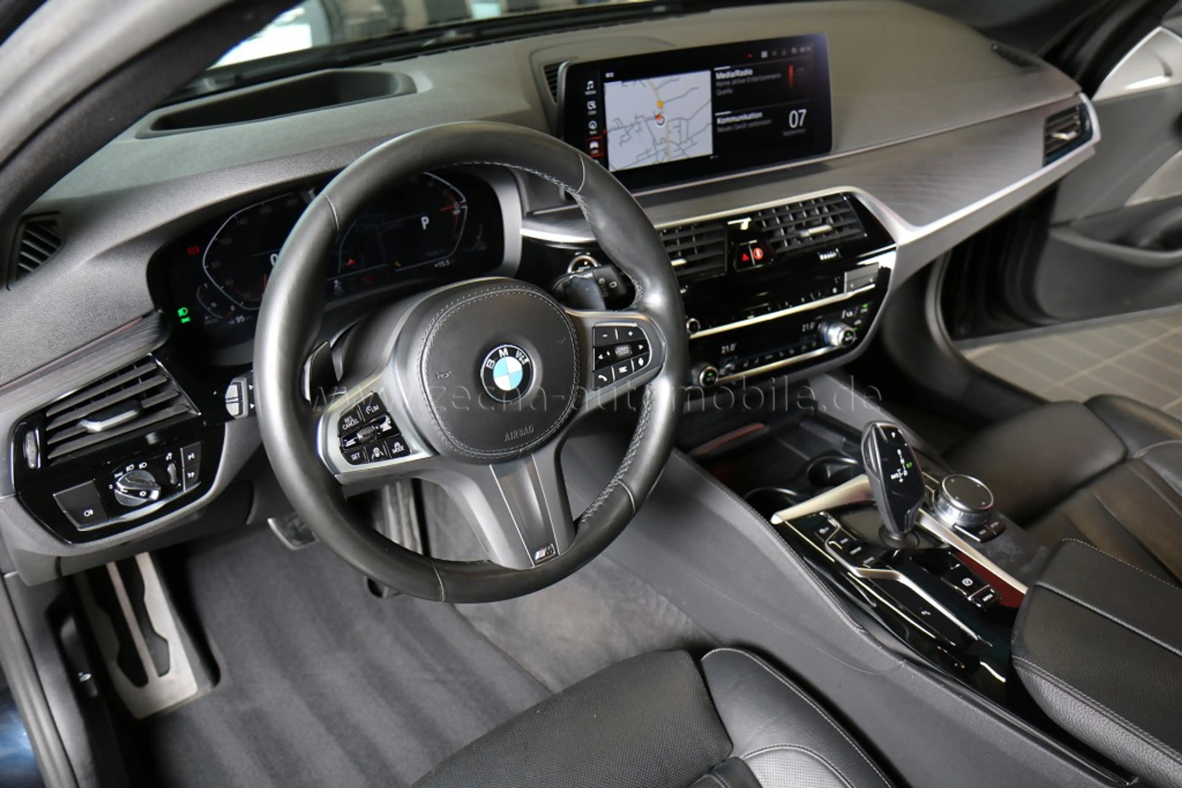 BMW 530 d xDr.Tour.M-SportPRO.Sitzbel.DrivProf.Laser — photo 6