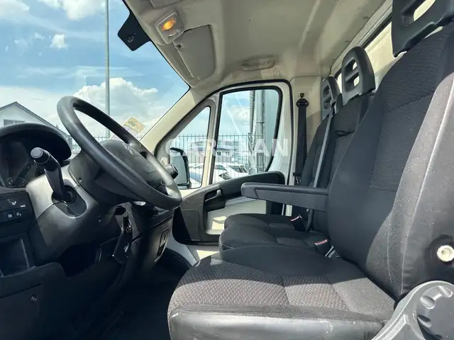 Citroen Jumper view 14