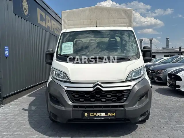 Citroen Jumper view 3