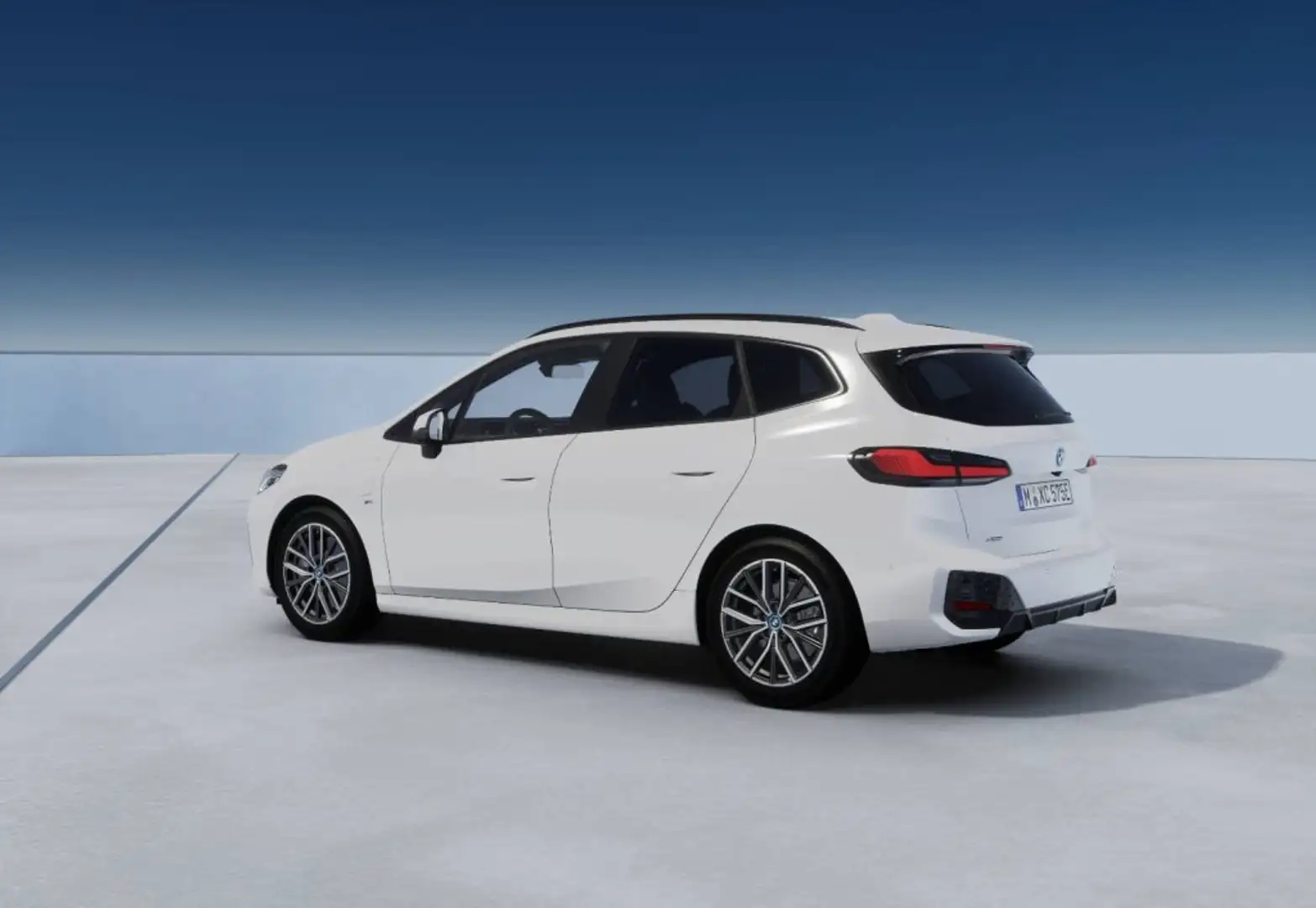 BMW 225 e xDrive Active Tourer MSport Bílá - 2