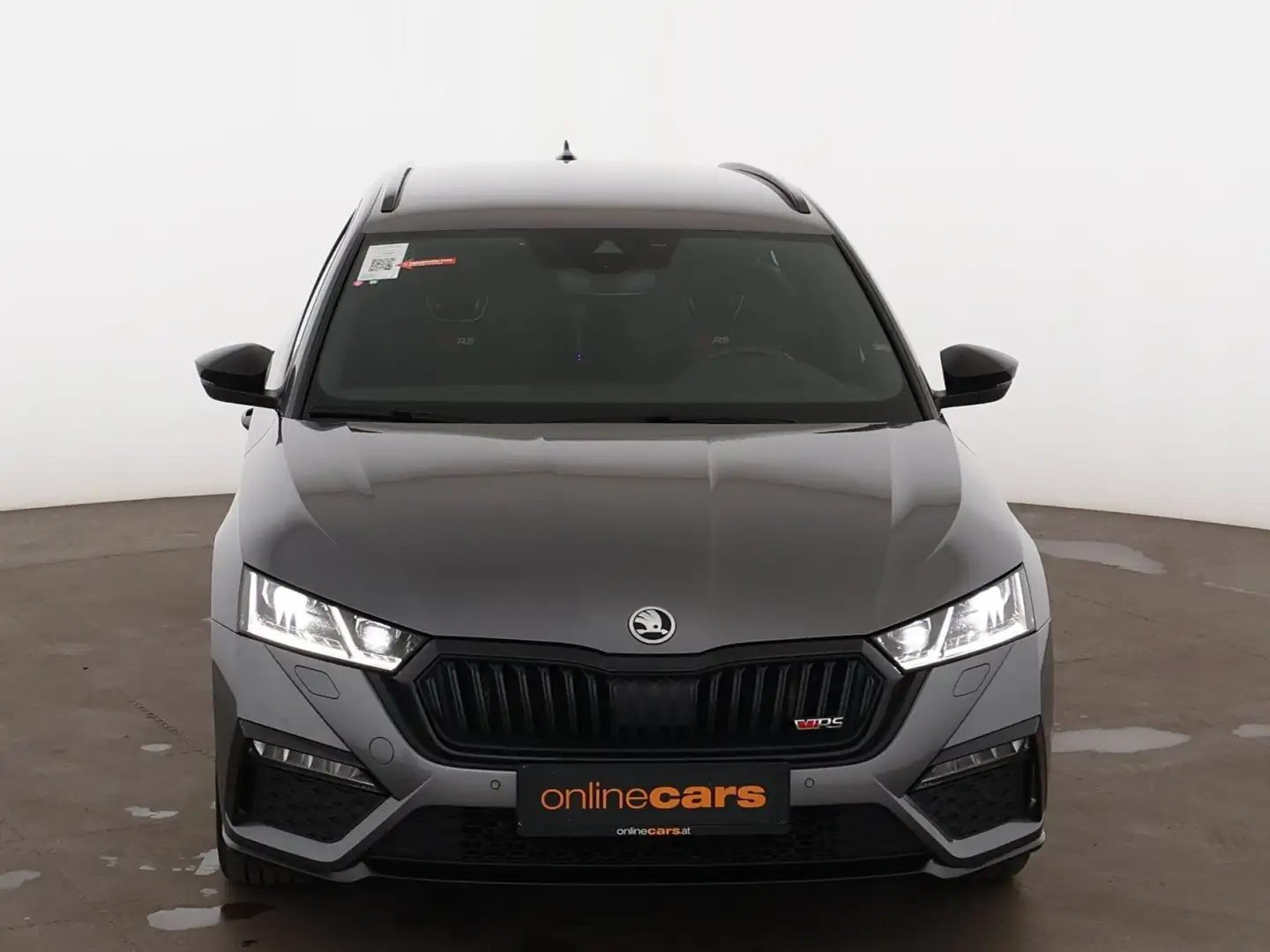 Skoda Octavia Combi 2.0 TDI RS Aut MATRIX STANDHZG NAVI Grau - 2