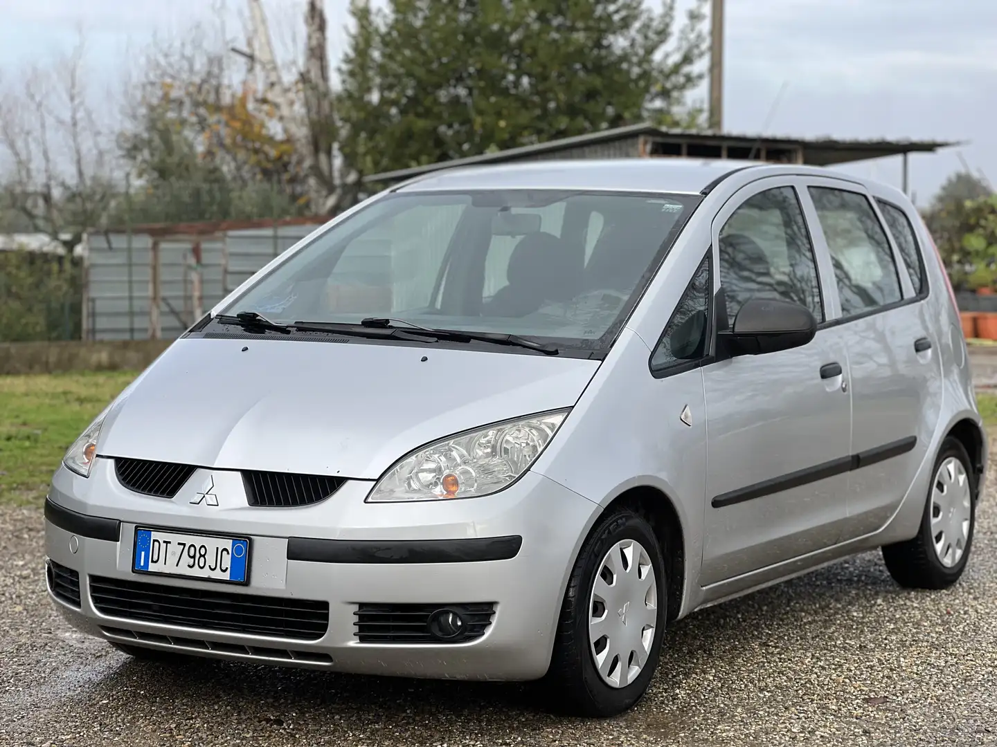 Mitsubishi Colt 5p 1.1 Invite Gpl - 2