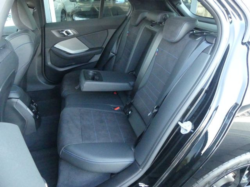 BMW 120 i M Sportpaket Aut°AHK°Ad.LED+Fwk.18-Harman — photo 9