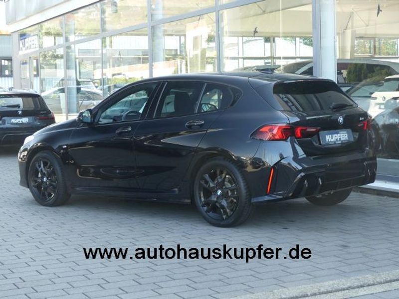 BMW 120 i M Sportpaket Aut°AHK°Ad.LED+Fwk.18-Harman — photo 3