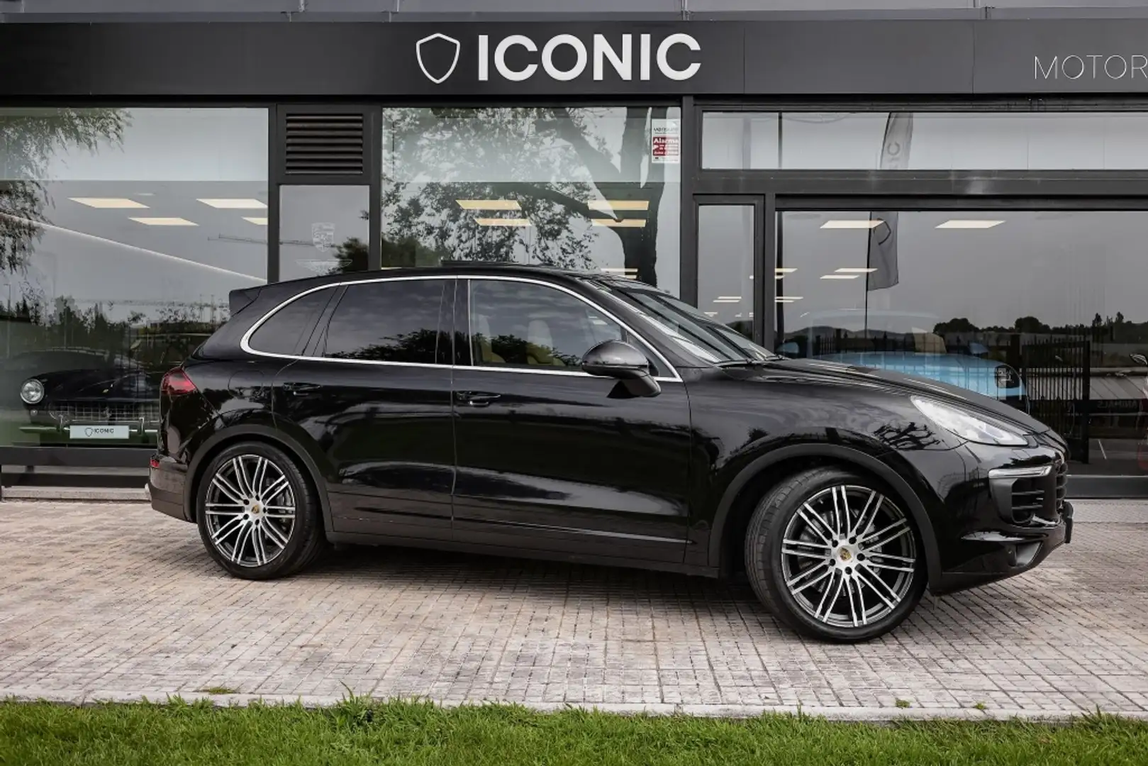 Porsche Cayenne S Aut. - 1